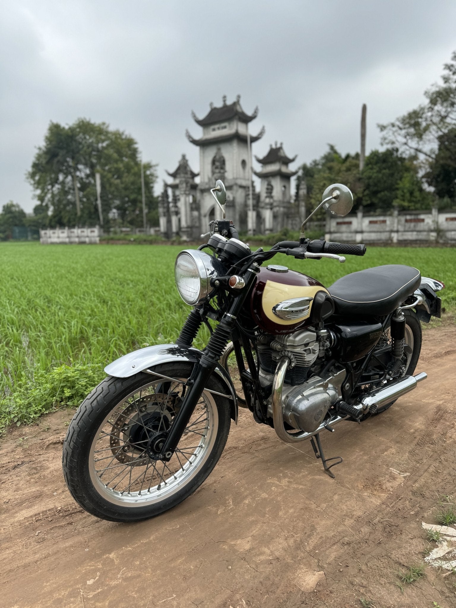 Kawasaki W650 - Creo Vietnam