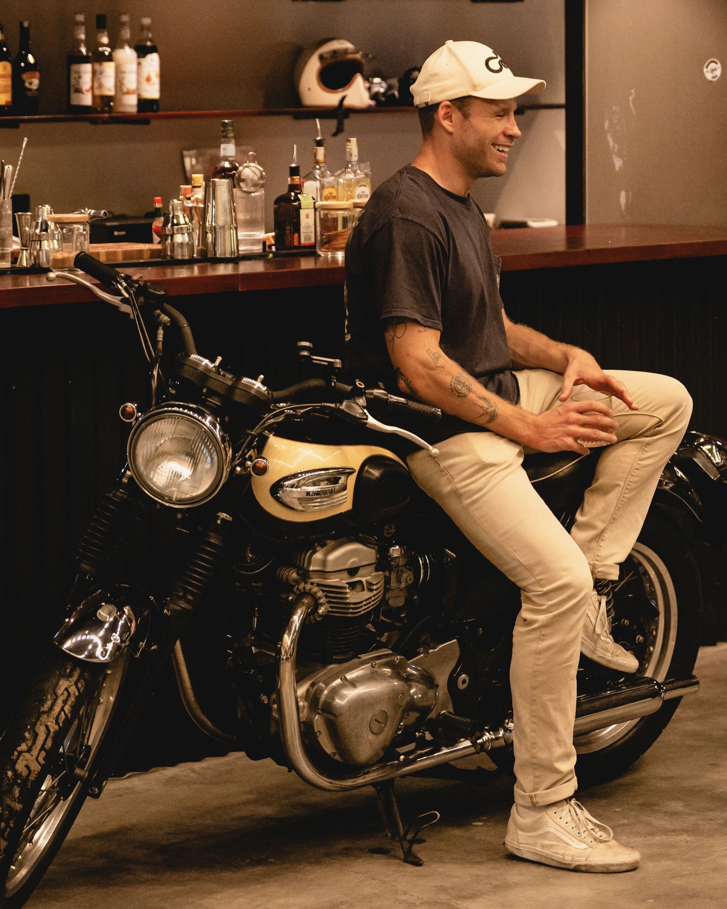 Kawasaki W650 - Creo Vietnam