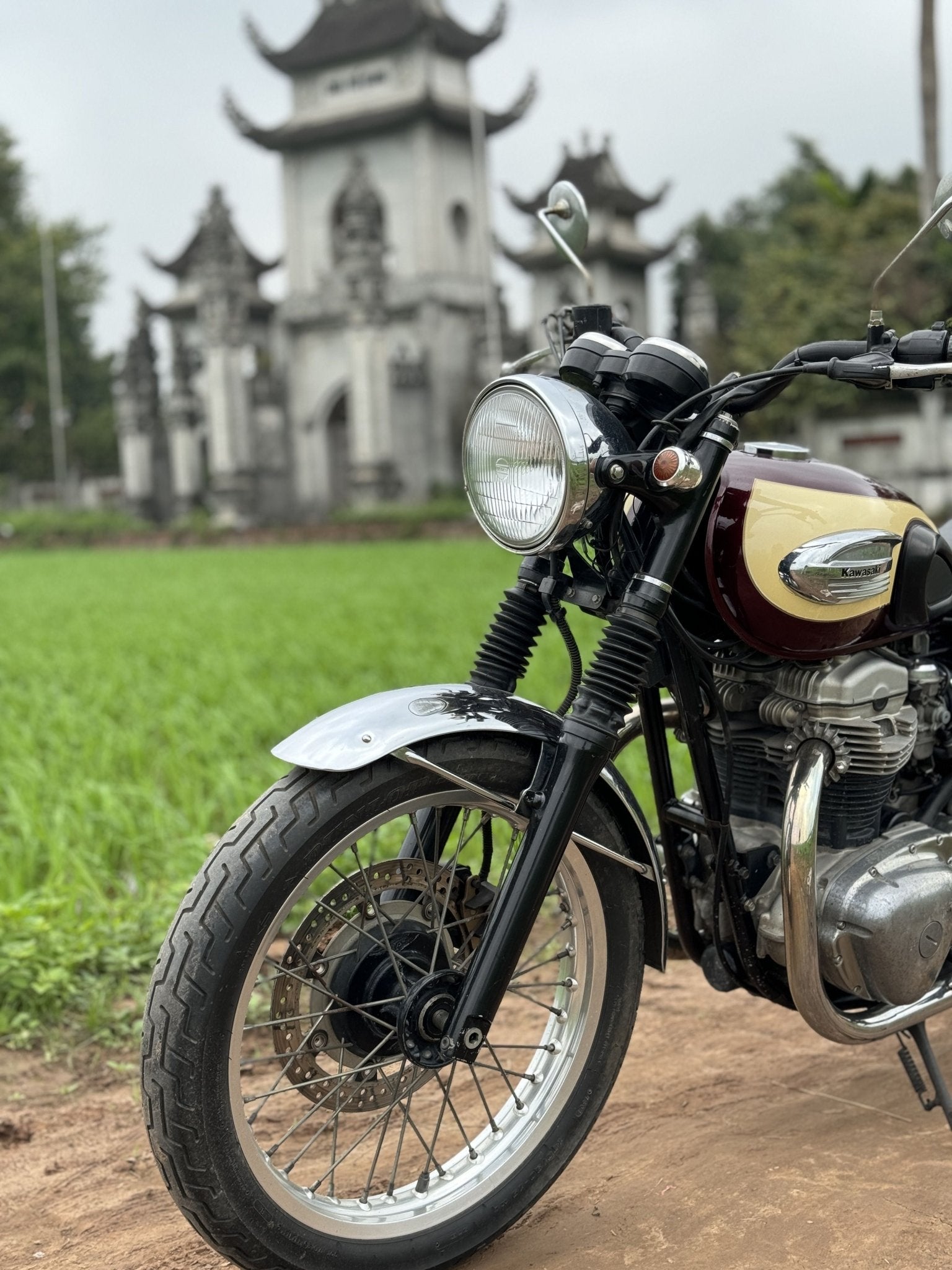 Kawasaki W650 - Creo Vietnam